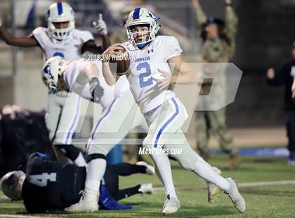 Thumbnail 3 in Lampasas vs. La Vernia (UIL 4A Area Playoff) photogallery.