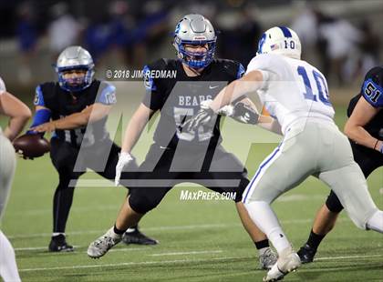 Thumbnail 2 in Lampasas vs. La Vernia (UIL 4A Area Playoff) photogallery.