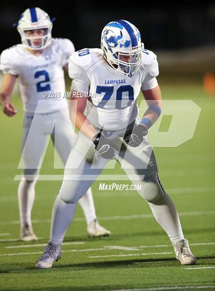 Thumbnail 2 in Lampasas vs. La Vernia (UIL 4A Area Playoff) photogallery.