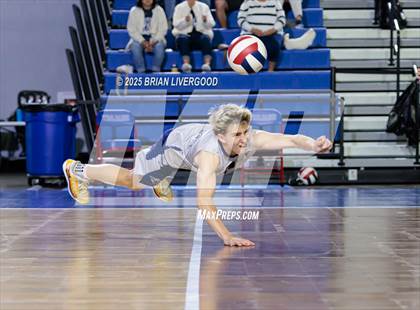 Thumbnail 3 in Regis Groff vs. Severance (CHSAA 4A Round 2) photogallery.