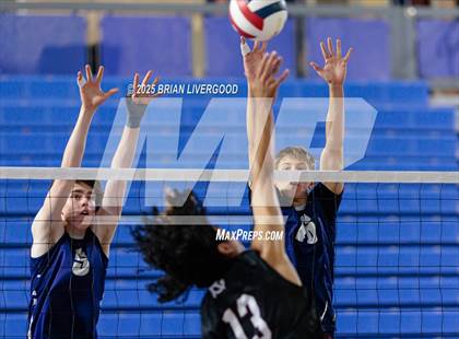 Thumbnail 3 in Regis Groff vs. Severance (CHSAA 4A Round 2) photogallery.