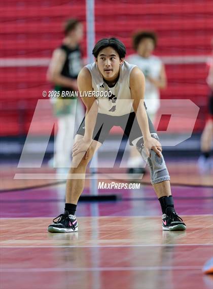 Thumbnail 3 in Regis Groff vs. Severance (CHSAA 4A Round 2) photogallery.