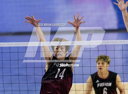 Thumbnail 1 in Regis Groff vs. Severance (CHSAA 4A Round 2) photogallery.