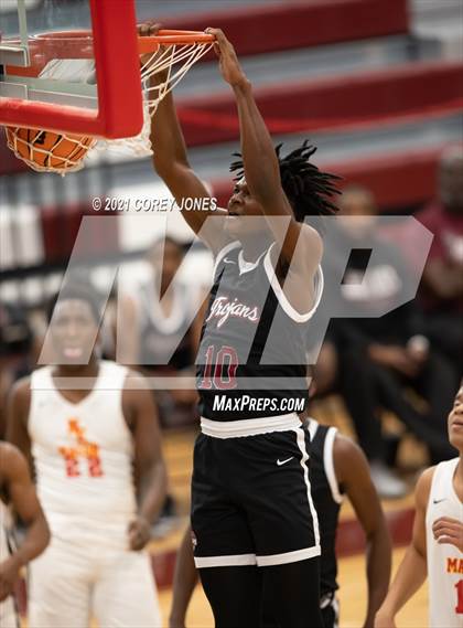 Thumbnail 2 in Dougherty vs Northeast (HypeSouth Hardwood Invitational) photogallery.