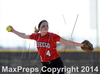 Thumbnail 1 in Waukesha West @ Muskego photogallery.