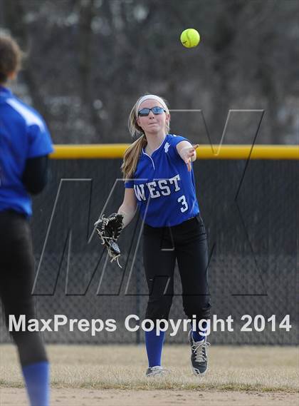 Thumbnail 1 in Waukesha West @ Muskego photogallery.