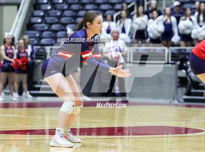 Thumbnail 2 in Wimberley vs. Eagle Mountain (UIL 4A D2 Volleyball Final) photogallery.
