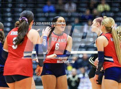 Thumbnail 2 in Wimberley vs. Eagle Mountain (UIL 4A D2 Volleyball Final) photogallery.