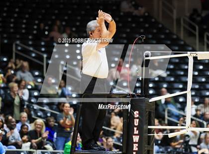 Thumbnail 1 in Wimberley vs. Eagle Mountain (UIL 4A D2 Volleyball Final) photogallery.