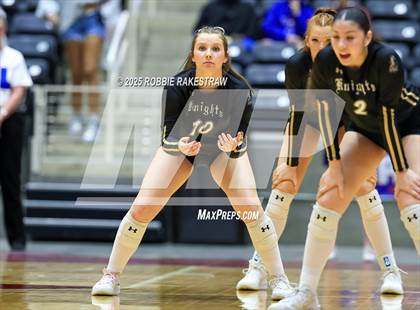 Thumbnail 3 in Wimberley vs. Eagle Mountain (UIL 4A D2 Volleyball Final) photogallery.
