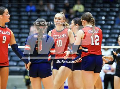 Thumbnail 1 in Wimberley vs. Eagle Mountain (UIL 4A D2 Volleyball Final) photogallery.