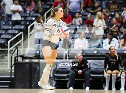 Thumbnail 2 in Wimberley vs. Eagle Mountain (UIL 4A D2 Volleyball Final) photogallery.