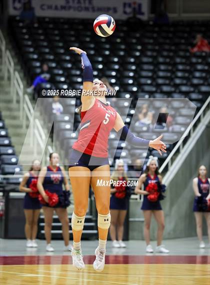 Thumbnail 2 in Wimberley vs. Eagle Mountain (UIL 4A D2 Volleyball Final) photogallery.