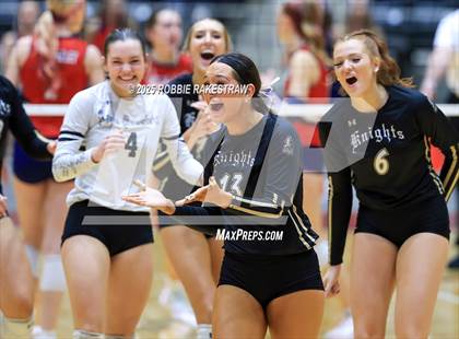 Thumbnail 2 in Wimberley vs. Eagle Mountain (UIL 4A D2 Volleyball Final) photogallery.