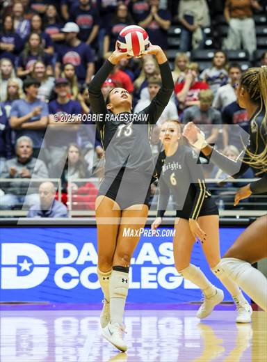 Wimberley vs. Eagle Mountain (UIL 4A D2 Volleyball Final)