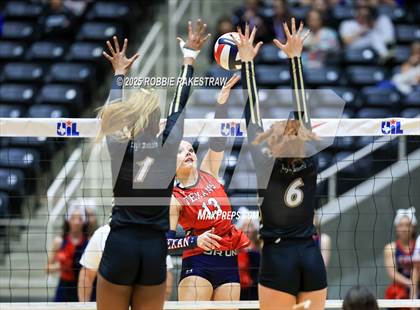 Thumbnail 1 in Wimberley vs. Eagle Mountain (UIL 4A D2 Volleyball Final) photogallery.