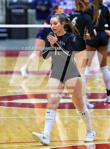 Thumbnail 3 in Wimberley vs. Eagle Mountain (UIL 4A D2 Volleyball Final) photogallery.