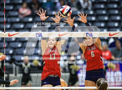 Thumbnail 3 in Wimberley vs. Eagle Mountain (UIL 4A D2 Volleyball Final) photogallery.