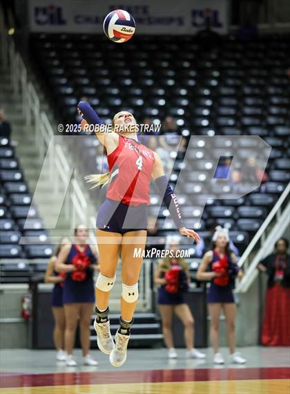 Thumbnail 2 in Wimberley vs. Eagle Mountain (UIL 4A D2 Volleyball Final) photogallery.