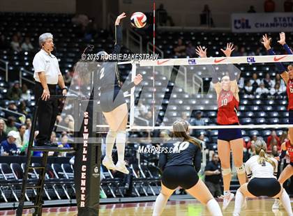 Thumbnail 1 in Wimberley vs. Eagle Mountain (UIL 4A D2 Volleyball Final) photogallery.