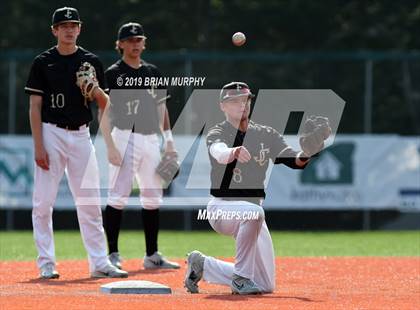 Thumbnail 1 in South Salem vs Jesuit (OSAA 6A Semifinal) photogallery.