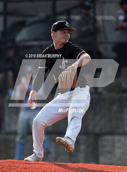 Thumbnail 1 in South Salem vs Jesuit (OSAA 6A Semifinal) photogallery.