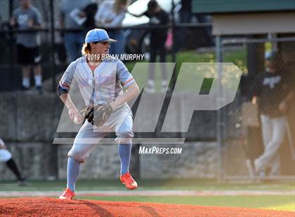 Thumbnail 2 in South Salem vs Jesuit (OSAA 6A Semifinal) photogallery.