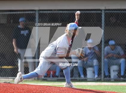 Thumbnail 1 in South Salem vs Jesuit (OSAA 6A Semifinal) photogallery.