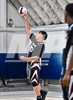 Photo from the gallery "Regis Groff @ Mullen"