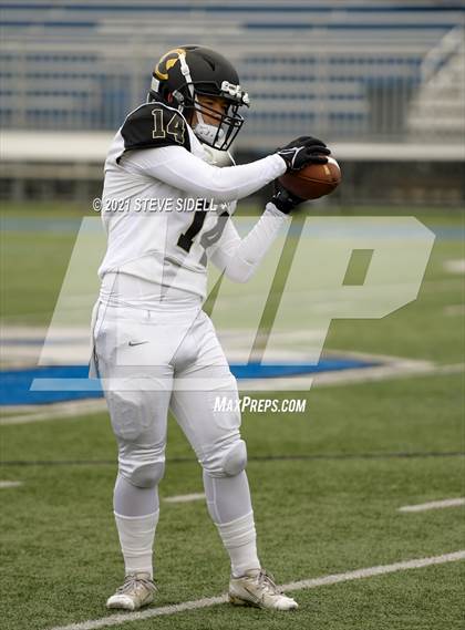 Thumbnail 3 in Army-Navy @ La Jolla Country Day photogallery.