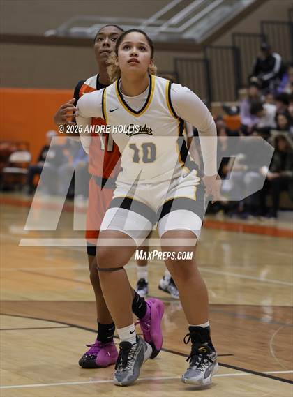 Thumbnail 1 in Fort Wayne Northrop vs. Fort Wayne Snider photogallery.