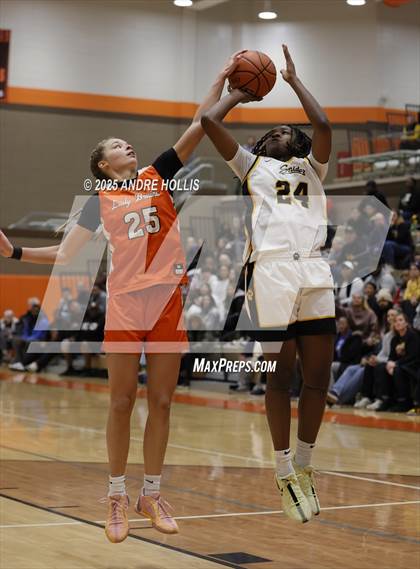 Thumbnail 2 in Fort Wayne Northrop vs. Fort Wayne Snider photogallery.