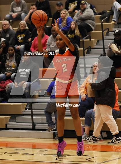 Thumbnail 2 in Fort Wayne Northrop vs. Fort Wayne Snider photogallery.