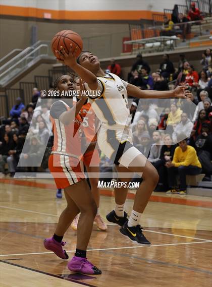 Thumbnail 2 in Fort Wayne Northrop vs. Fort Wayne Snider photogallery.