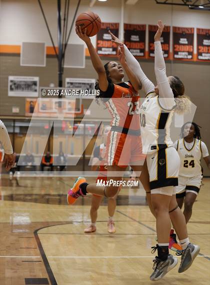 Thumbnail 3 in Fort Wayne Northrop vs. Fort Wayne Snider photogallery.