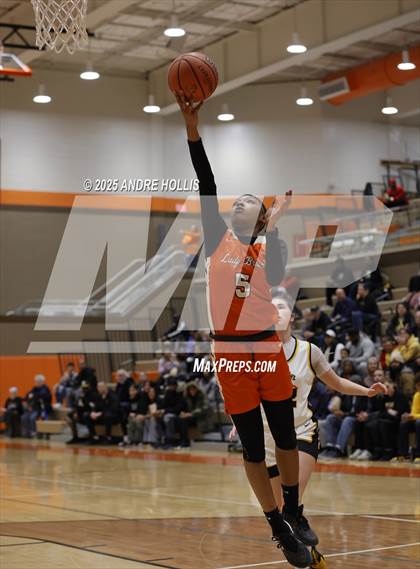 Thumbnail 2 in Fort Wayne Northrop vs. Fort Wayne Snider photogallery.
