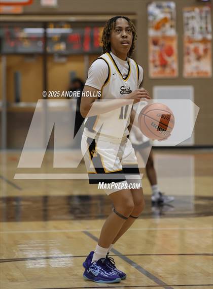 Thumbnail 3 in Fort Wayne Northrop vs. Fort Wayne Snider photogallery.
