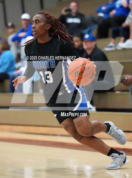 Thumbnail 2 in Barbers Hill vs. North Crowley (Aggieland Invitational) photogallery.