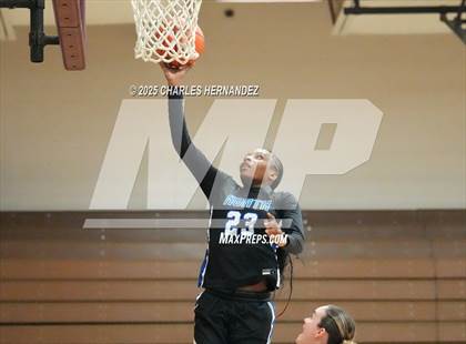 Thumbnail 1 in Barbers Hill vs. North Crowley (Aggieland Invitational) photogallery.