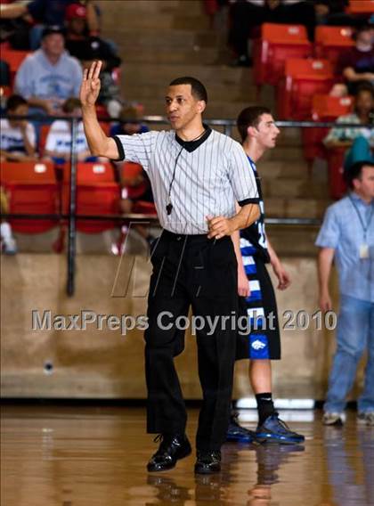Thumbnail 1 in North Crowley vs. Plano West (Texas 5A Region 1 Semifinal) photogallery.