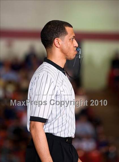 Thumbnail 2 in North Crowley vs. Plano West (Texas 5A Region 1 Semifinal) photogallery.