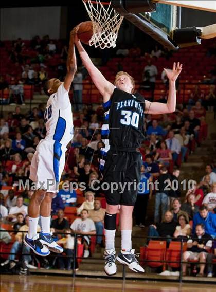 Thumbnail 2 in North Crowley vs. Plano West (Texas 5A Region 1 Semifinal) photogallery.
