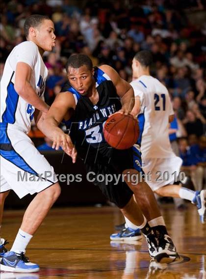 Thumbnail 1 in North Crowley vs. Plano West (Texas 5A Region 1 Semifinal) photogallery.