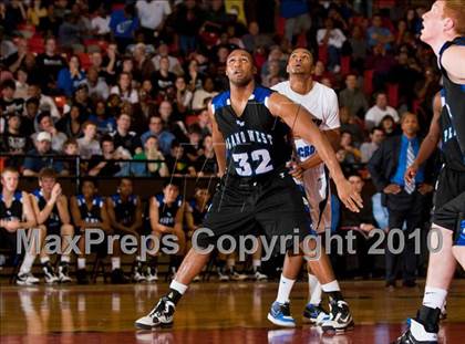 Thumbnail 3 in North Crowley vs. Plano West (Texas 5A Region 1 Semifinal) photogallery.