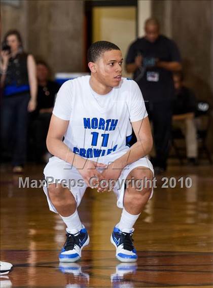 Thumbnail 1 in North Crowley vs. Plano West (Texas 5A Region 1 Semifinal) photogallery.