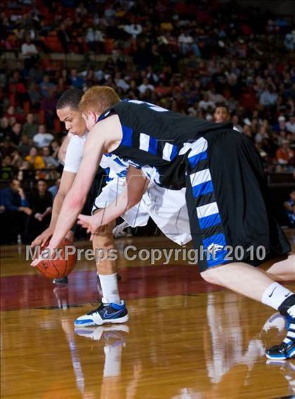 Thumbnail 1 in North Crowley vs. Plano West (Texas 5A Region 1 Semifinal) photogallery.