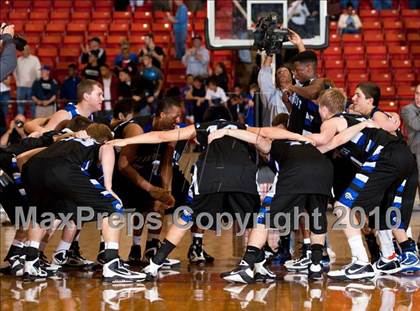 Thumbnail 2 in North Crowley vs. Plano West (Texas 5A Region 1 Semifinal) photogallery.