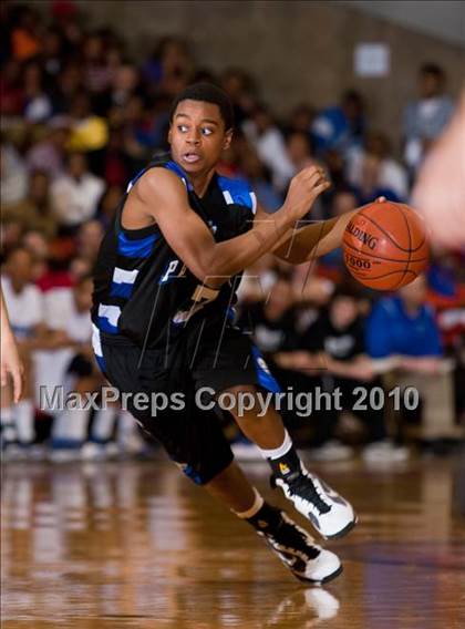 Thumbnail 3 in North Crowley vs. Plano West (Texas 5A Region 1 Semifinal) photogallery.
