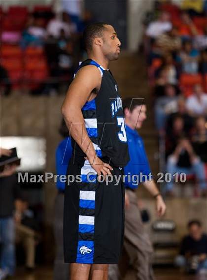 Thumbnail 2 in North Crowley vs. Plano West (Texas 5A Region 1 Semifinal) photogallery.