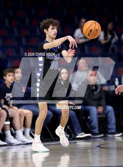 Thumbnail 3 in Desert Christian vs Benson (MLK Basketball Classic) photogallery.